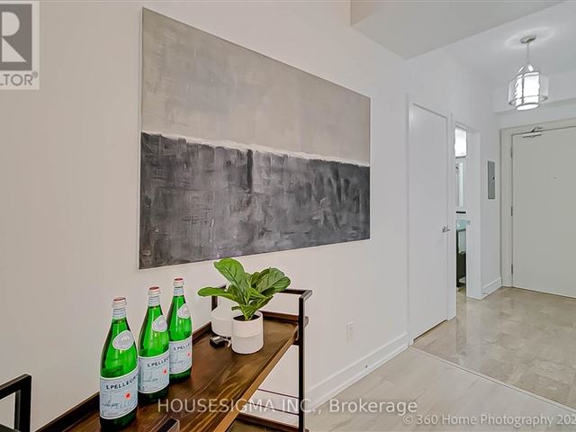 The Hudson - 512 438 King Street West - photo 3