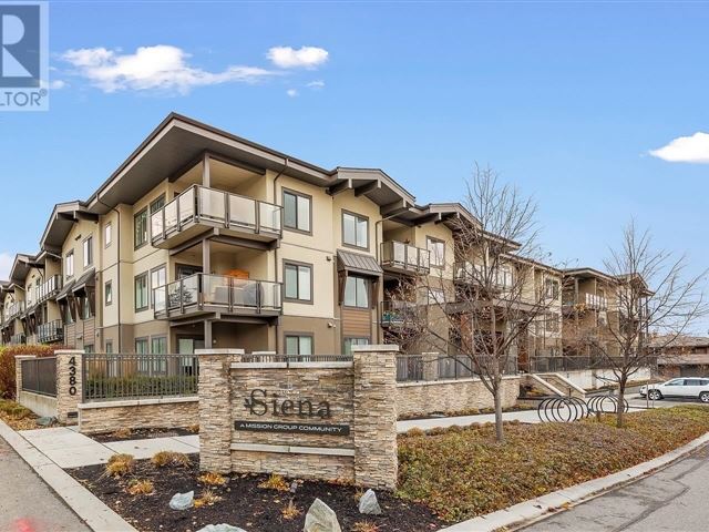 Siena @ Sarsons -  4380 Lakeshore Road - photo 1