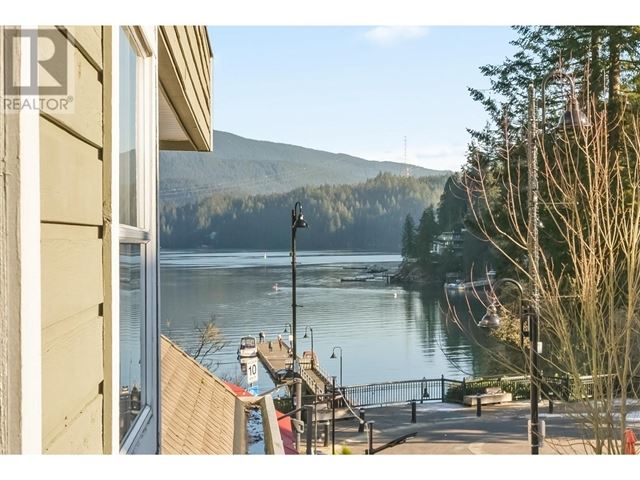 Deep Cove Estates - 206 4390 Gallant Avenue - photo 3