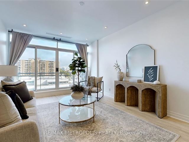 Parkwood Residences - 619 44 Bond Street West - photo 3