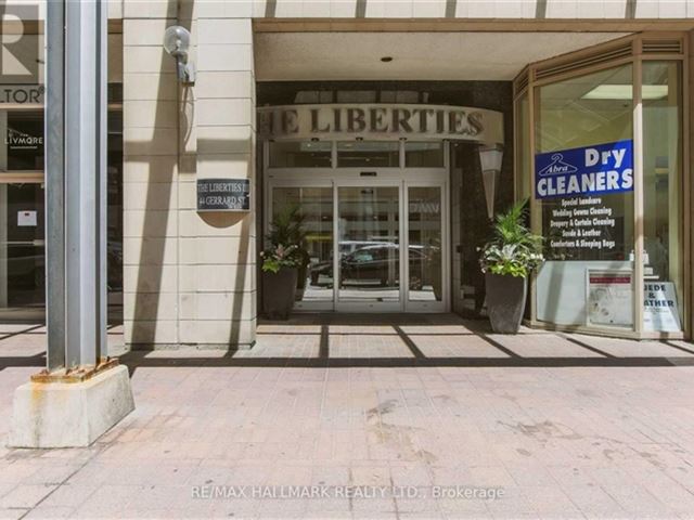 Liberties III - 1201 44 Gerrard Street West - photo 1