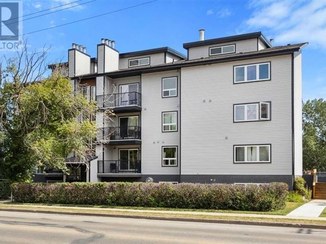 4405 48 AVE - 304 4405 48 Avenue - photo 1