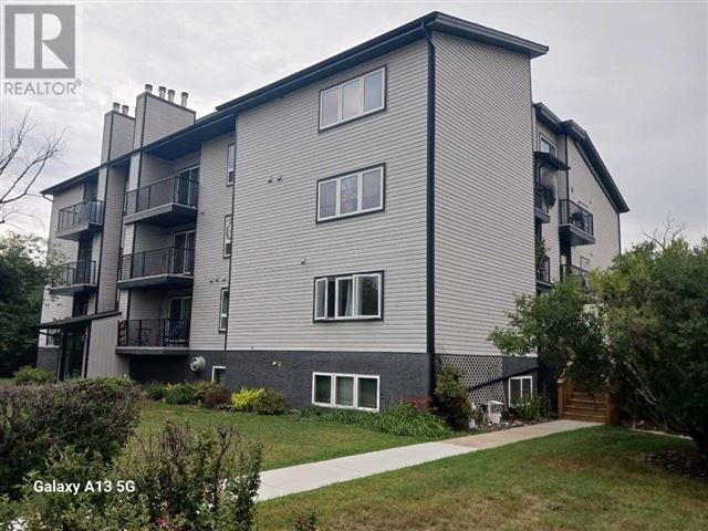 4405 48 AVE - 307 4405 48 Avenue - photo 1