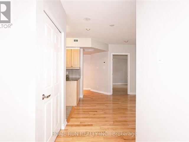 The Pinnacle - 305 445 Laurier Avenue West - photo 2