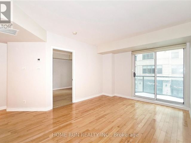 The Pinnacle - 305 445 Laurier Avenue West - photo 3