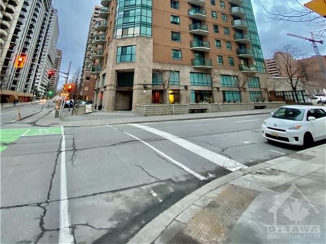 The Pinnacle - 1803 445 Laurier Avenue West - photo 2