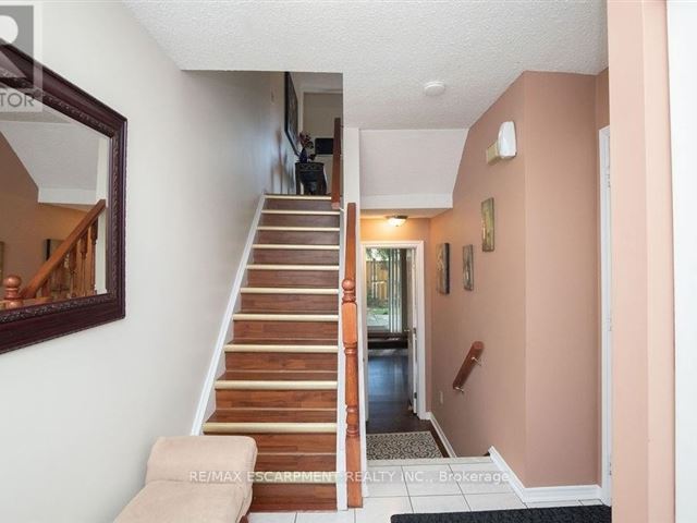 445 Stone Church Condos - 15 445 Stone Church Road West - photo 3