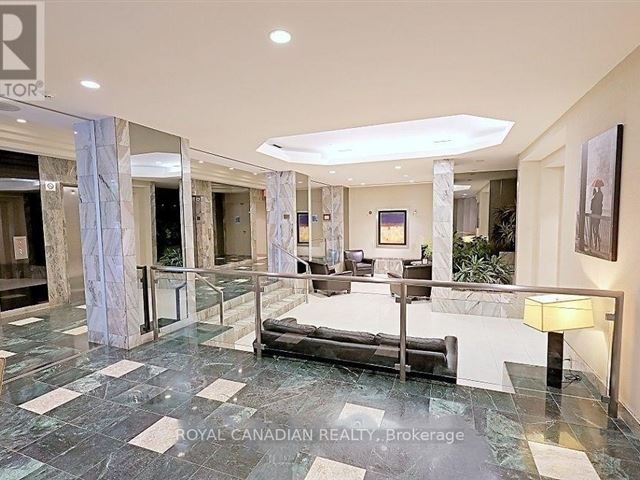 Kingsbridge Grand 2 - 1705 4460 Tucana Court - photo 3