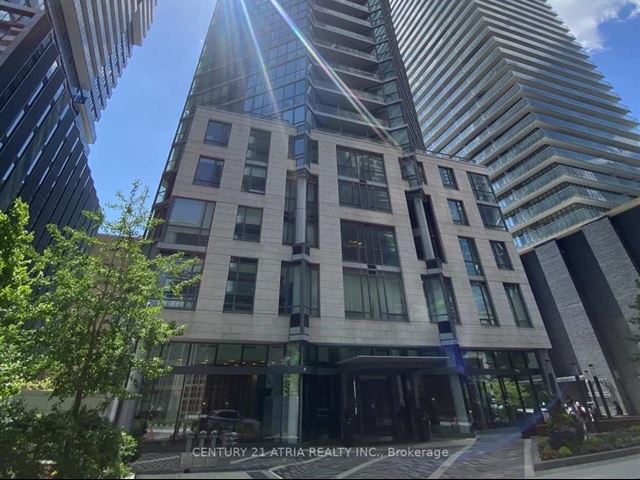 Chaz Yorkville - 5311 45 Charles Street East - photo 1