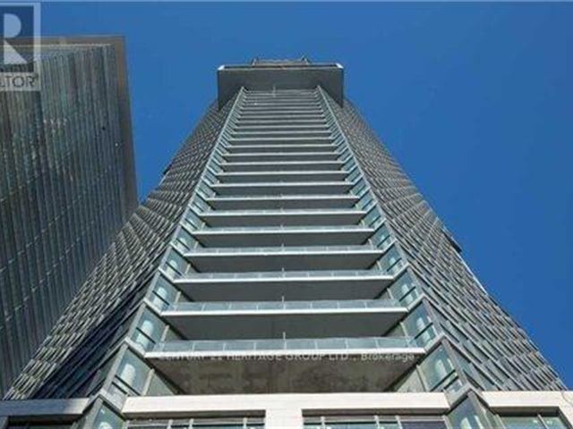 Chaz Yorkville - 3212 45 Charles Street East - photo 1