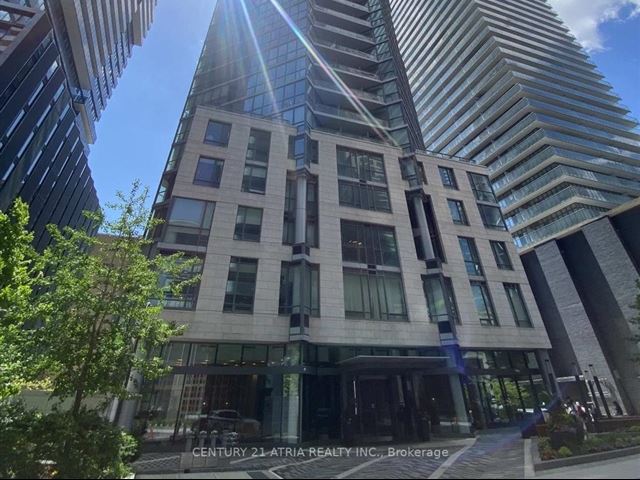 Chaz Yorkville - 5306 45 Charles Street East - photo 1