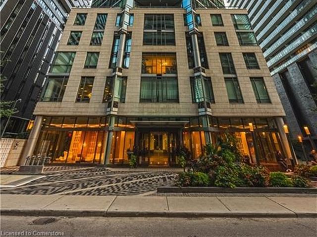 Chaz Yorkville - 605 45 Charles Street East - photo 1