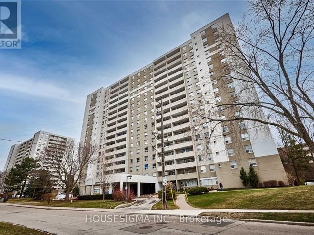 Grenadier Gardens - 1607 65 Southport Street - photo 1