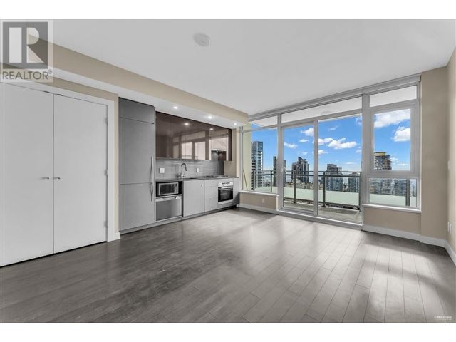 Sovereign - 3602 4508 Hazel Street - photo 1