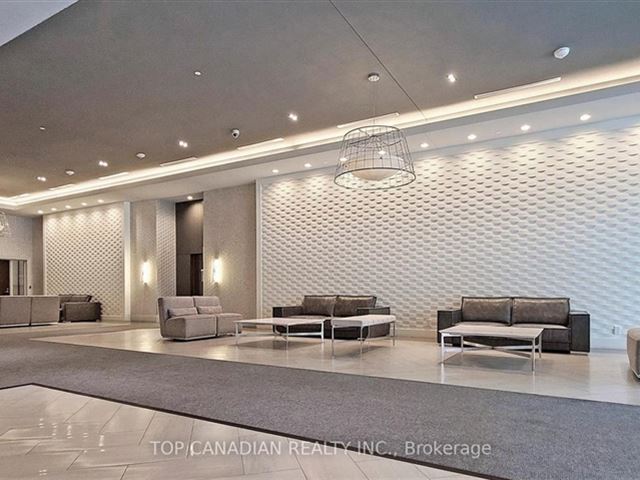 Axiom Condos - 1618 460 Adelaide Street East - photo 3