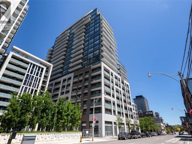 Axiom Condos - 1105 460 Adelaide Street East - photo 1