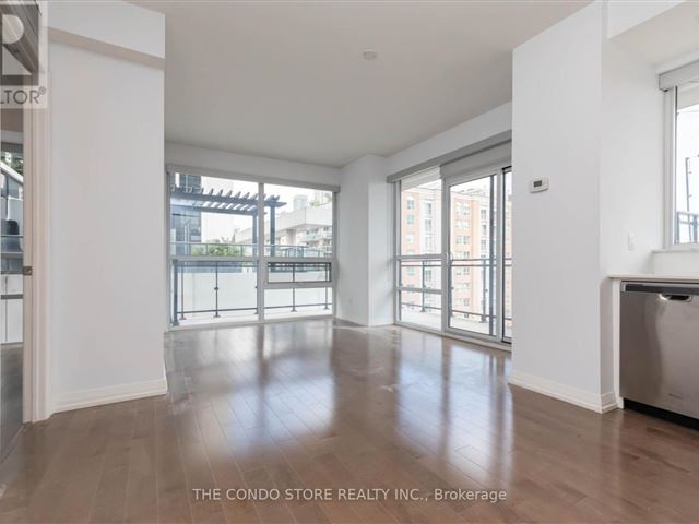 Axiom Condos - 1105 460 Adelaide Street East - photo 3