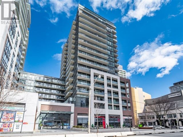 Axiom Condos - 603 460 Adelaide Street East - photo 1