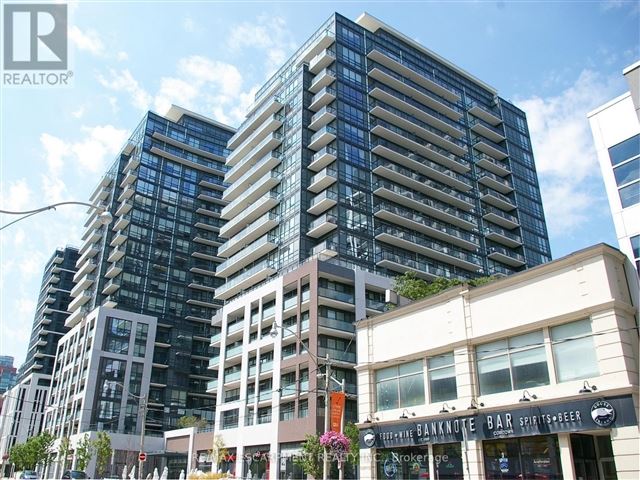 Axiom Condos - 622 460 Adelaide Street East - photo 1