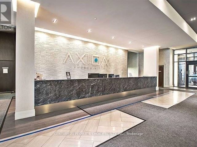 Axiom Condos - 627 460 Adelaide Street East - photo 2