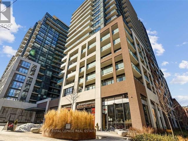 Axiom Condos - 509 460 Adelaide Street East - photo 1