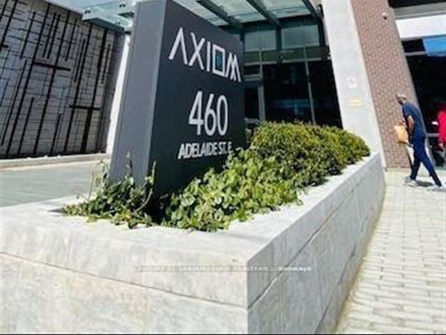 Axiom Condos - 511 460 Adelaide Street East - photo 2