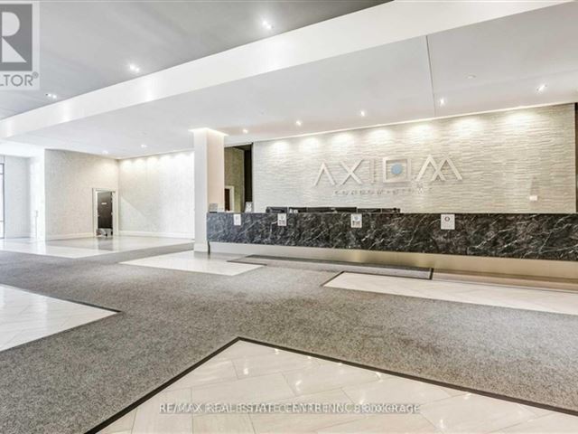 Axiom Condos - 929 460 Adelaide Street East - photo 3