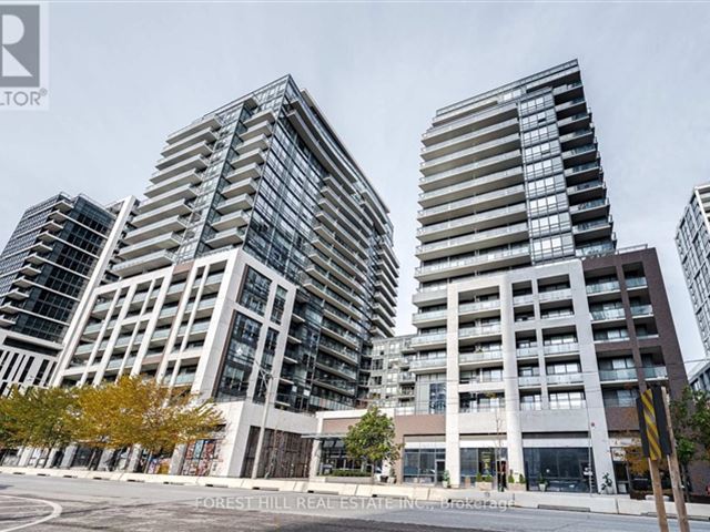 Axiom Condos - 723 460 Adelaide Street East - photo 1