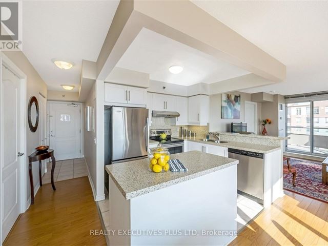 Erin Mills Terrace - 602 4640 Kimbermount Avenue - photo 1