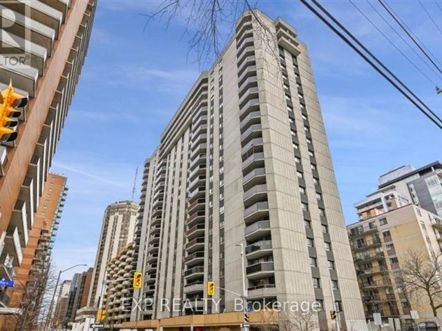 Bay Laurier Place - 2207 470 Laurier Avenue West - photo 1