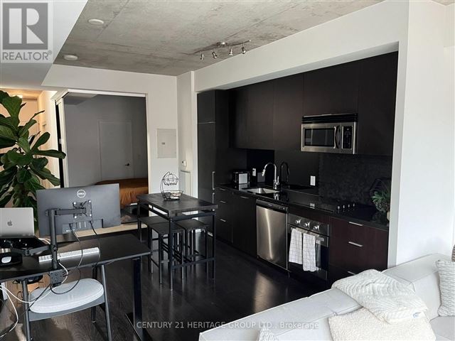 Victory Lofts - 309 478 King Street West - photo 2