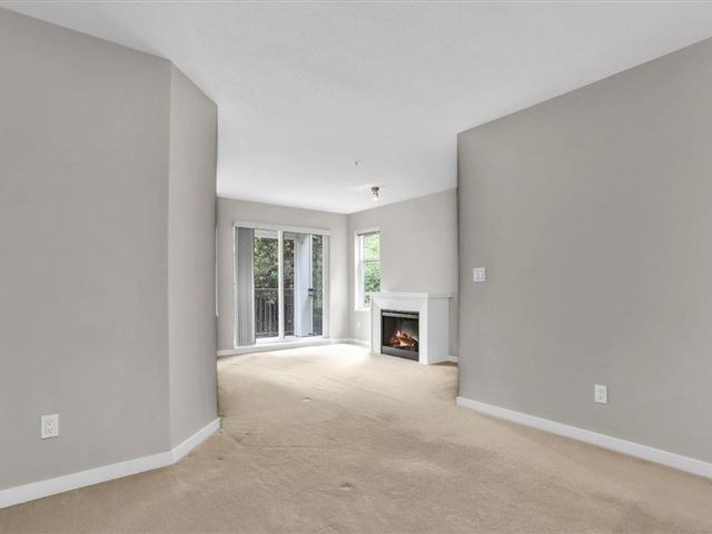 Thomson House - 317 4799 Brentwood Drive - photo 2