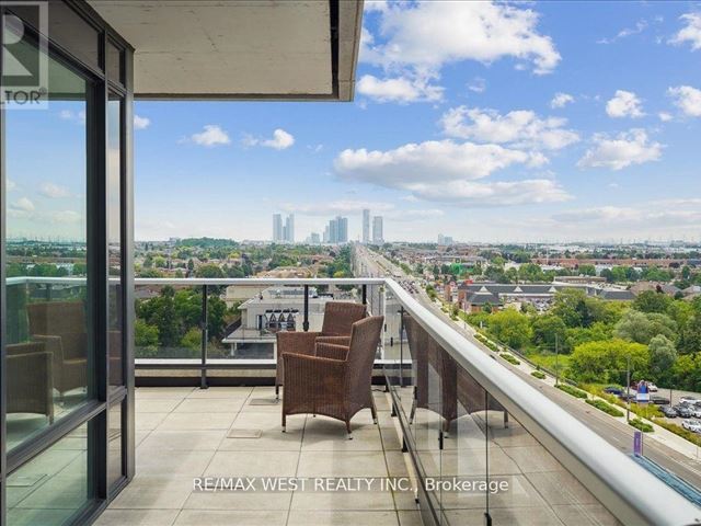 Avenue on 7 Condos - 1004 4800 Highway 7 Drive - photo 2