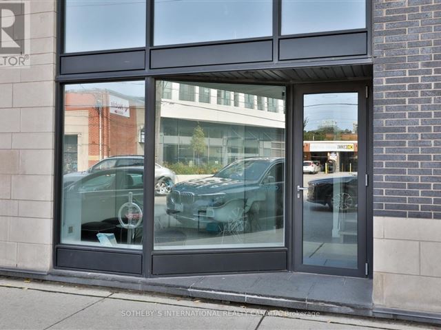 Annex Loft Houses - 103 483 Dupont Street - photo 2