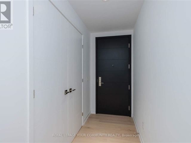 The Residences of 488 University Avenue - 2510 488 University Avenue - photo 2