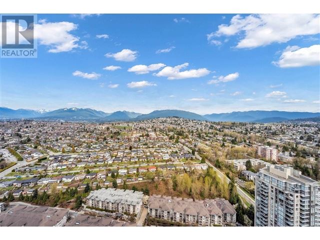 Concord Brentwood Phase Two - Hillside East - 4202 4880 Lougheed Highway - photo 2
