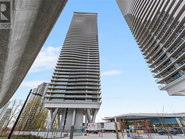 Concord Brentwood Phase Two - Hillside East - 4209 4880 Lougheed Highway - photo 1