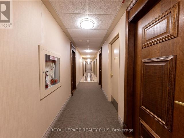 Miracle in Mississauga - ph2 4900 Glen Erin Drive - photo 2