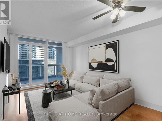 Ultima At Broadway - 808 4968 Yonge Street - photo 1