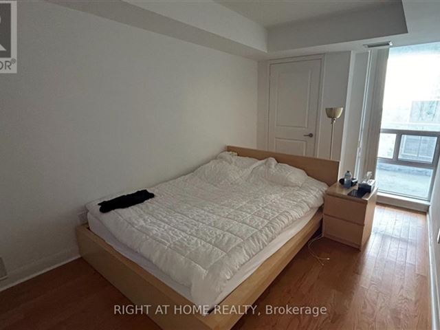 Ultima At Broadway - 808 4968 Yonge Street - photo 2