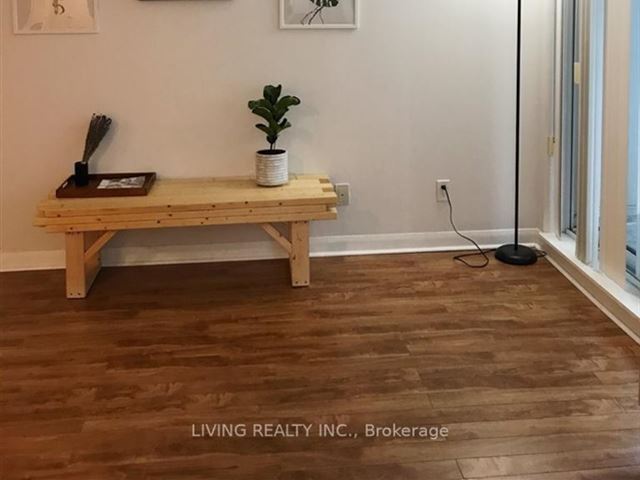 Ultima At Broadway - 1512 4968 Yonge Street - photo 2