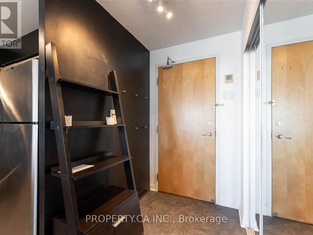 Ultima at Broadway North Tower - 1609 4978 Yonge Street - photo 2