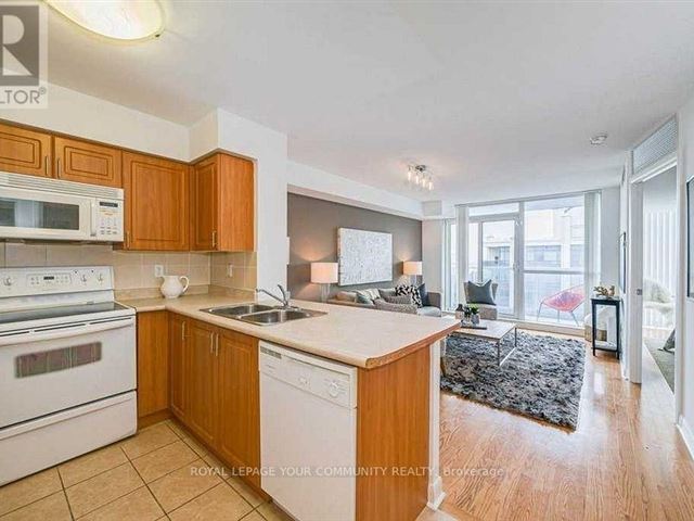 Ultima at Broadway North Tower - 3207 4978 Yonge Street - photo 3