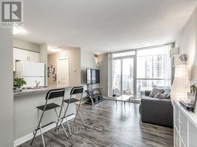 Ultima at Broadway North Tower - 2015 4978 Yonge Street - photo 2