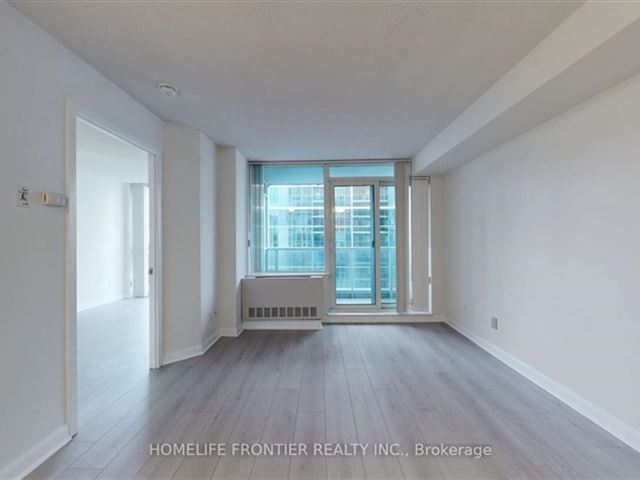 Ultima at Broadway North Tower - 2509 4978 Yonge Street - photo 2