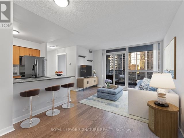 Ultima at Broadway North Tower - 815 4978 Yonge Street - photo 1