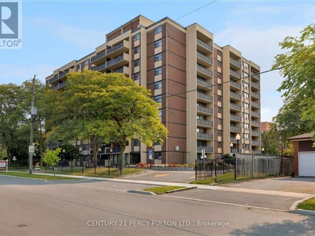 5 Frith Condos - 201 5 Frith Road - photo 1