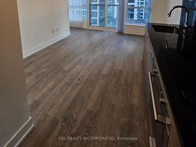 Islington Terrace Condos - 831 5 Mabelle Avenue - photo 3