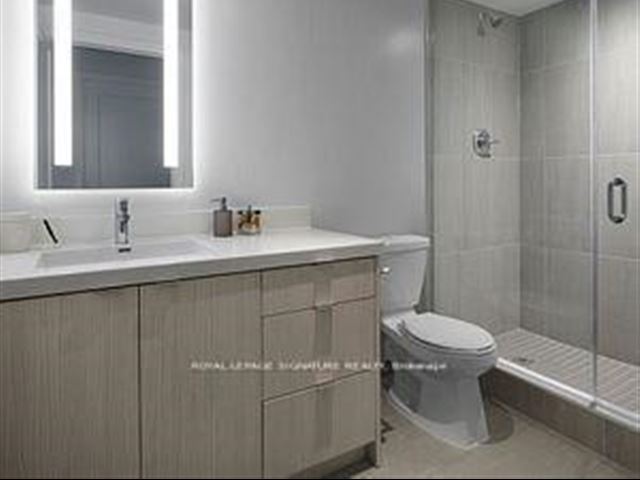 Islington Terrace Condos - th8 5 Mabelle Avenue - photo 3