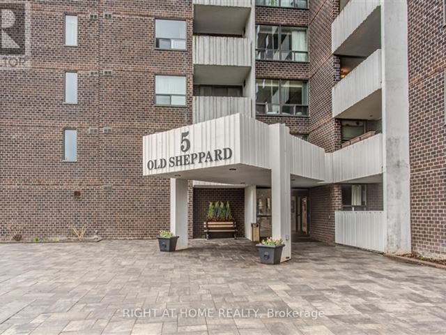 5 Old Sheppard Avenue Condos - 403 5 Old Sheppard Avenue - photo 2